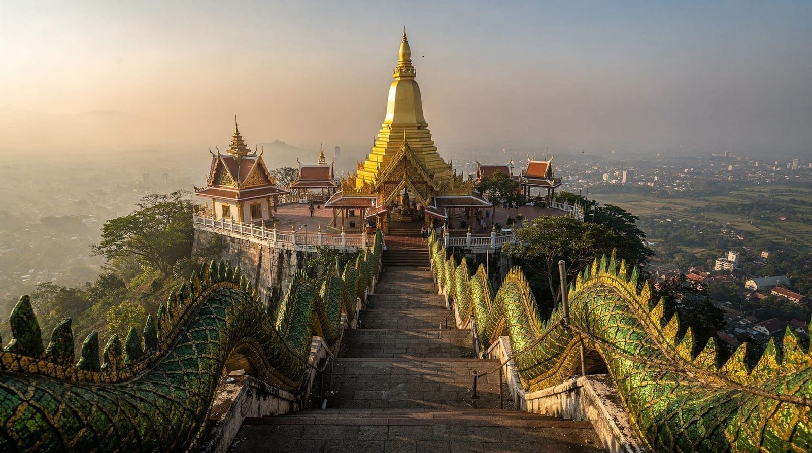 Chiang Mai: Doi Suthep Temple & Wat Pha Lat Hike