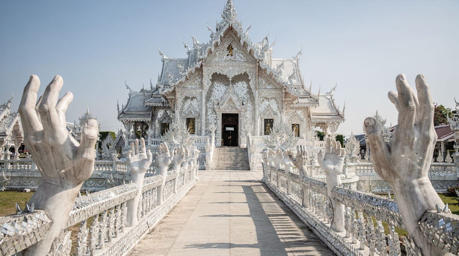 From Chiang Mai: White Temple & Golden Triangle Day Trip