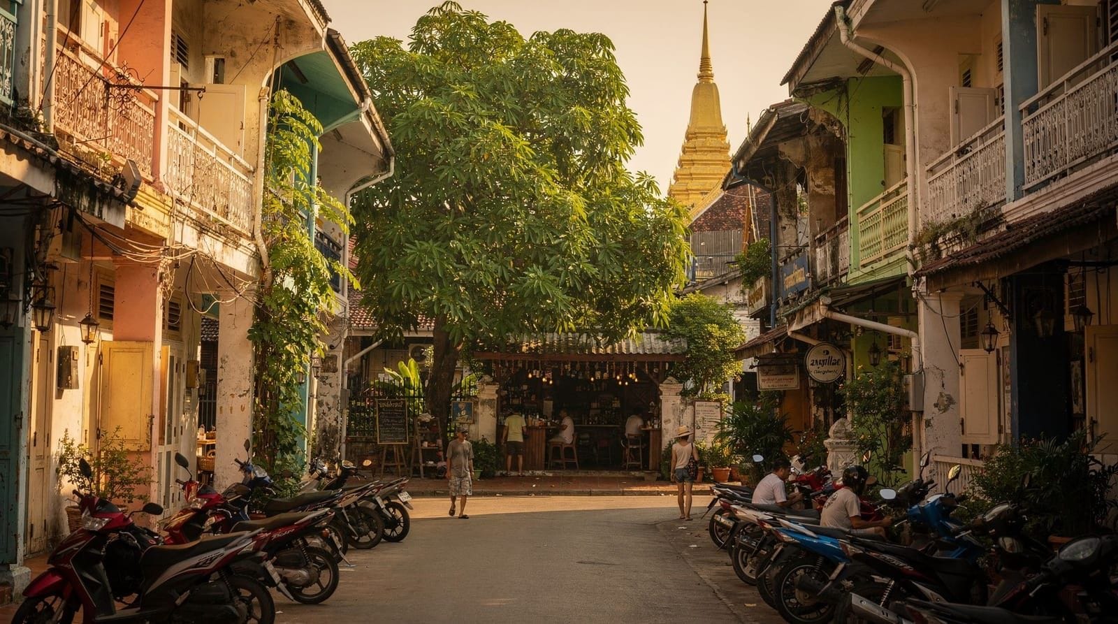 Best neighborhood to stay in Chiang Mai for first-time visitors — A decision guide to Chiang Mai's neighborhoods by traveller type: solo, couples,