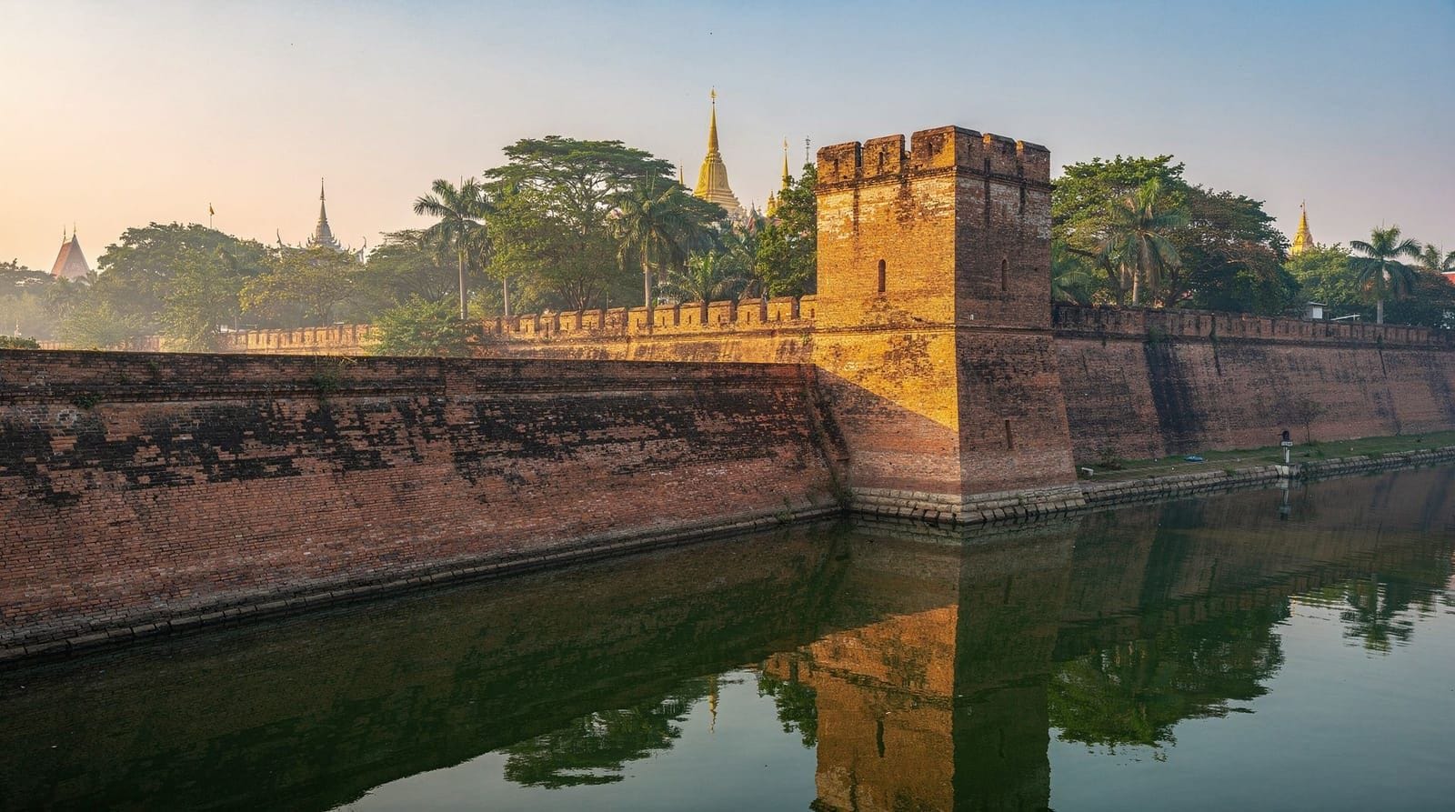 Old City neighborhood guide: living inside Chiang Mai's moat — A practical guide to Chiang Mai's Old City neighborhood: where to stay, what liv